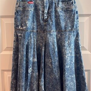 Hollywood Era Denim Blue Acid Wash Skirt